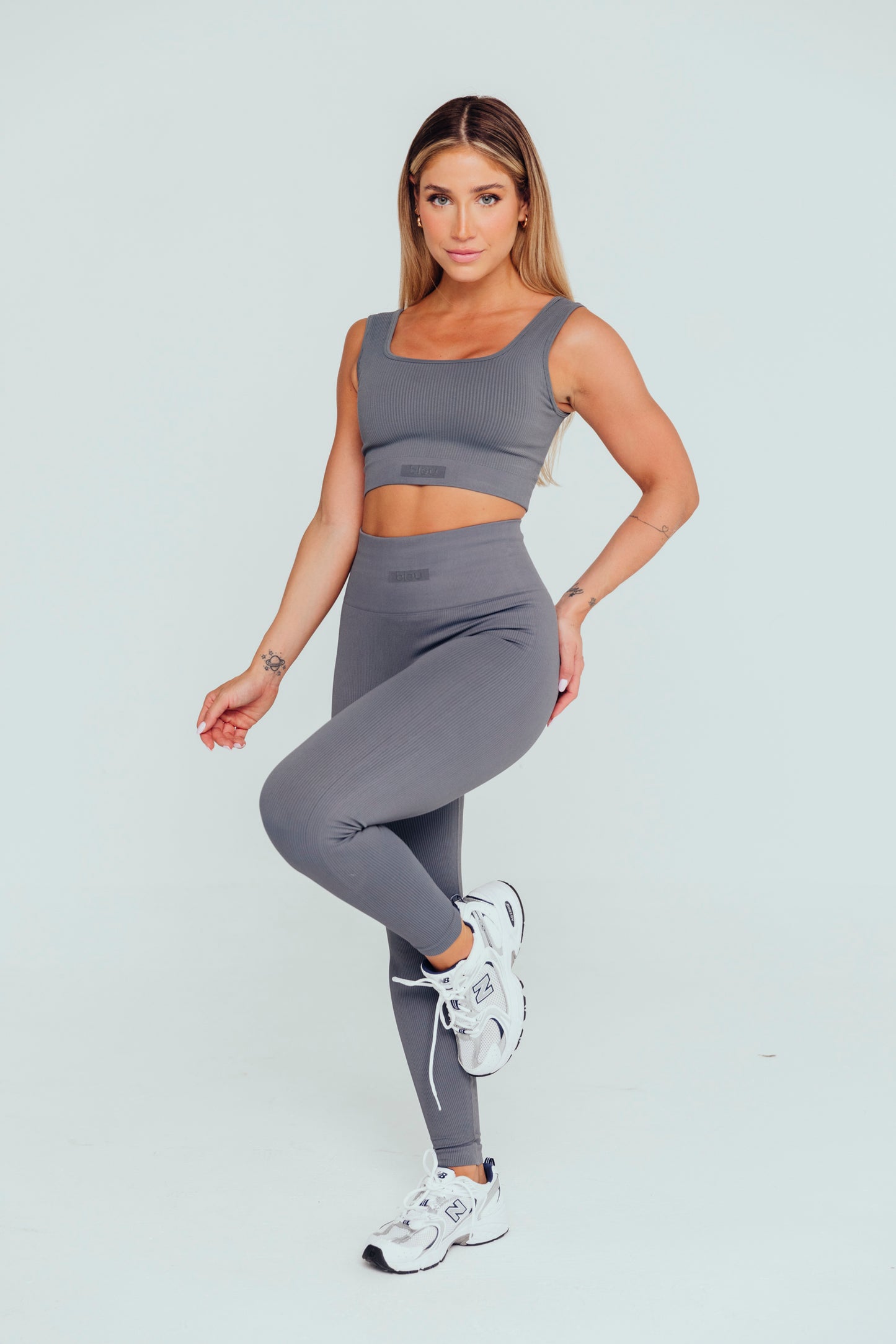 Long Basic Grey